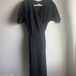d96p - Black Linen Dress